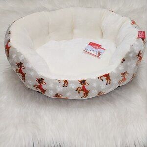 Offical Rudolph The Red Nosed Reindeer Pet Cat Dog Bed NWT Grey White Brown Red